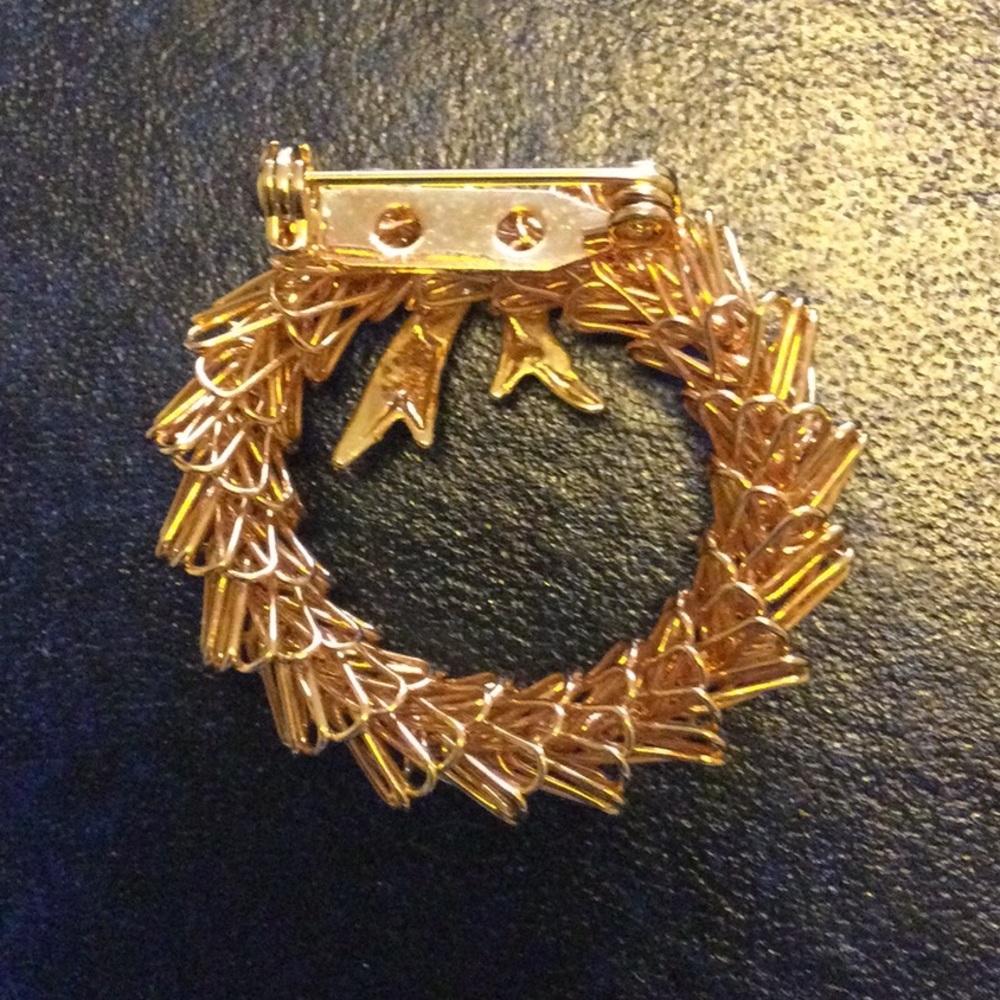 Wreath pin ** 3 for $15 - Picture 2 of 3
